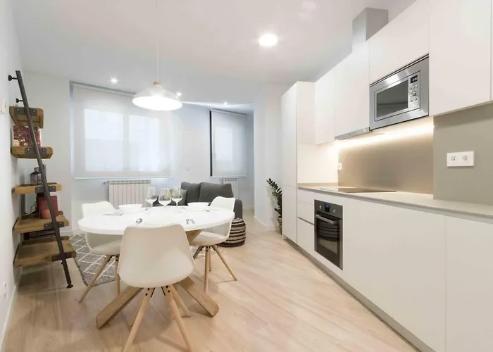 The Collection - Gloria 산세바스티안